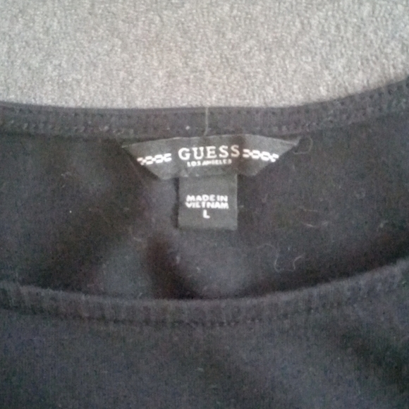 Guess crop top size large - Picture 2 of 2